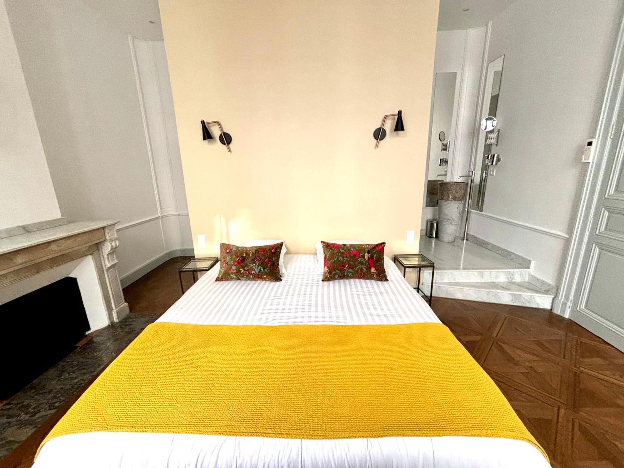 B&B Les Chambres D'Aime Carcassonne Exterior foto